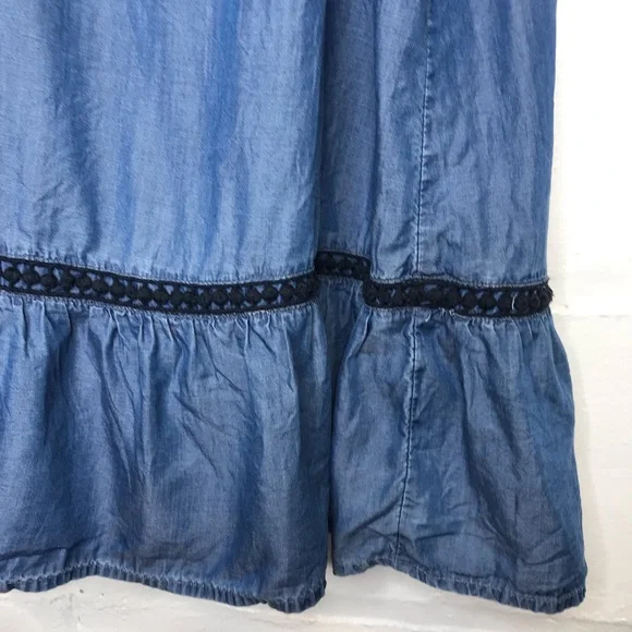 Crown & Ivy Women's 1X Blue Chambray Denim Dress - Picture 2 of 8